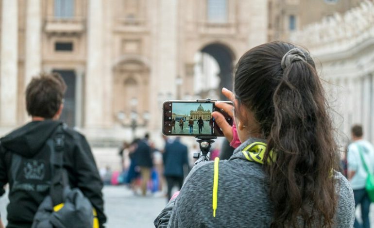  Si no quieres borrar fotos, vídeos o archivos, estos servicios de almacenamiento en la nube pueden darte espacio extra

 – En un click