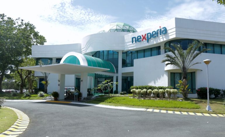  Las tensiones en Nexperia amenazan la cadena de suministro. Una parte acusa a la otra de “acciones destructivas”

 – En un click