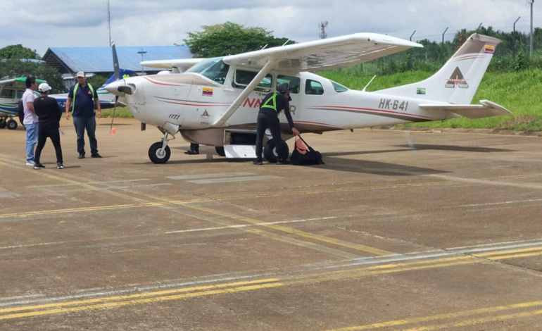En la aeronave viajaban funcionarios del Registro Nacional del Estado Civil.

 – En un click