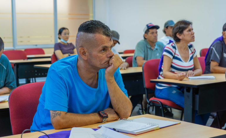 Ahora se capacitan en la UNAB, en Bucaramanga

 – En un click