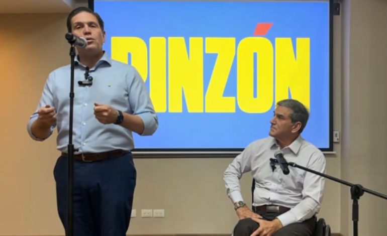 Jairo Clopatofsky se suma a Juan Carlos Pinzón

 – En un click