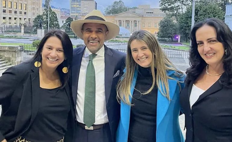 El Centro Democrático canceló la votación para la elección del candidato presidencial

 – En un click