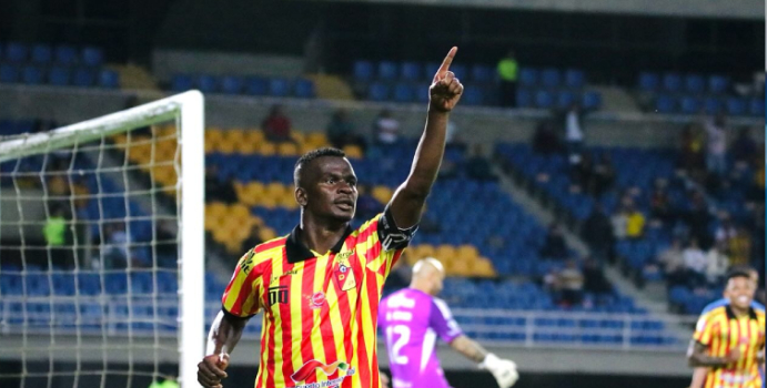 Millonarios y América se interesan por Carlos Darwin Quintero

 – En un click