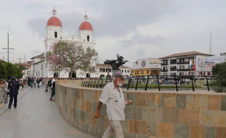 Tribunal ordena al Ministerio de Hacienda transferir fondos para consultas en el Este
– En un click