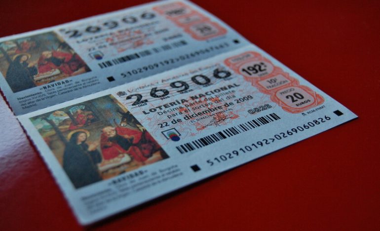  Hubo un tiempo en el que el Premio Mayor de la Lotería “te quitaba del trabajo”. Hoy apenas te quita una parte de la hipoteca

 – En un click