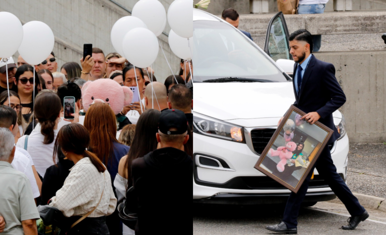  Familiares de los jóvenes fallecidos en la tragedia del Noreste antioqueño los despidieron en sentidos actos

 – En un click