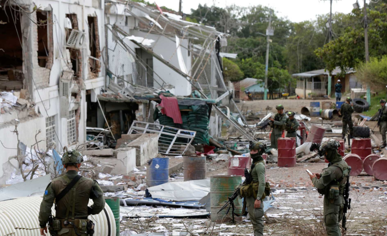  ‘Vamos a desaparecer el pueblo’; El municipio sigue sumido en la devastación y la zozobra

 – En un click
