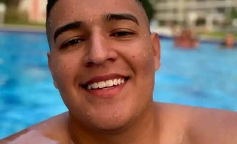  Investigan versión de hombres armados que anteriormente intentaron secuestrar al presidente

 – En un click