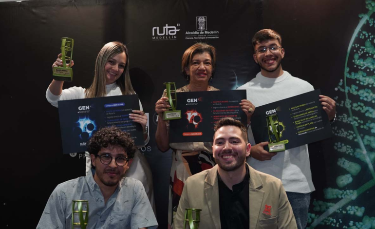  Con talleres, algoritmos y drones que miden el aire, los jóvenes de la Generación N no solo imaginan la Medellín del futuro: ya la están construyendo

 – En un click