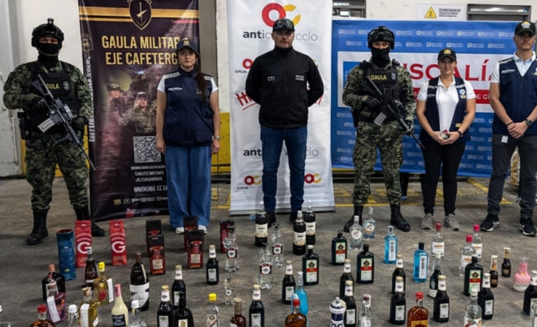 Incautan 84 botellas de licor de contrabando en reconocido centro comercial de Pereira

 – En un click