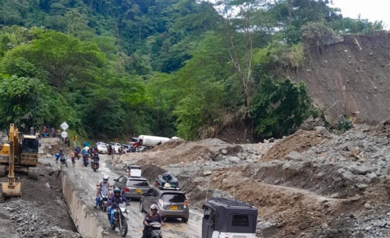  Abren paso a un carril de la carretera Medellín-Urabá, sin embargo, la apertura está sujeta a las condiciones climáticas

 – En un click