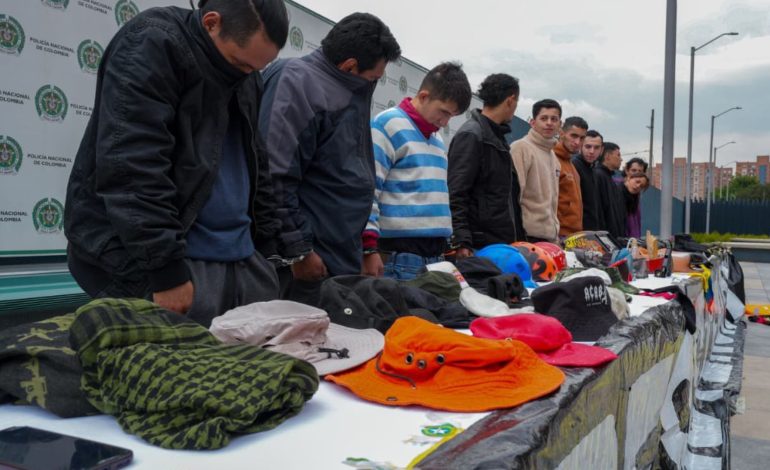  La policía detuvo al ‘PPP’

 – En un click