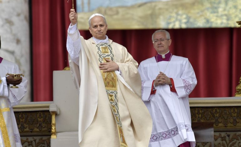  Papa León XIV celebra y buscará la paz mundial

 – En un click