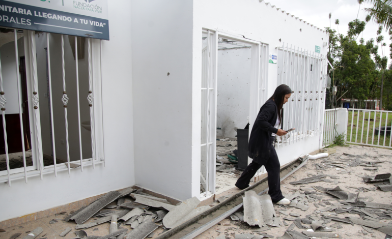  Explosivo lanzado desde un dron en Cauca

 – En un click