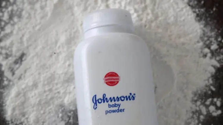  Johnson & Johnson condenado por producto que provocó cáncer de ovario – 

 – En un click