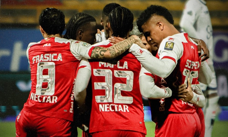  Santa Fe derrotó a Fortaleza y ganó el duelo de eliminados

 – En un click