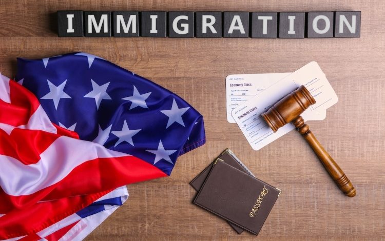  USCIS suspende procesos migratorios para ciudadanos de 19 países – 

 – En un click