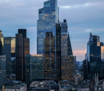  Crece riesgo financiero global por estrategia agresiva de fondos de cobertura – 

 – En un click