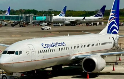  Advertencia de Estados Unidos provoca suspensión de rutas aéreas a Venezuela

 – En un click