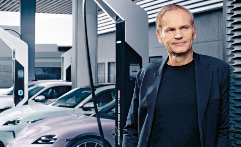  Oliver Blume es el CEO que ha pilotado el salto de Porsche al coche eléctrico. Ahora se marcha con un mensaje: «nos equivocamos»

 – En un click