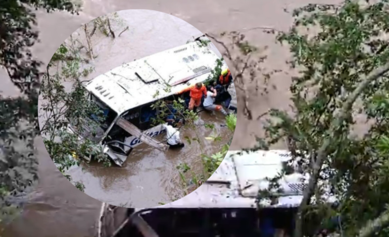  Bus de transporte público que cubría la ruta de Cali

 – En un click