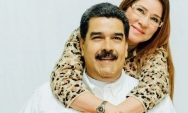  De diputada a poderosa primera dama: el ascenso político de Cilia Flores en Venezuela – 

 – En un click
