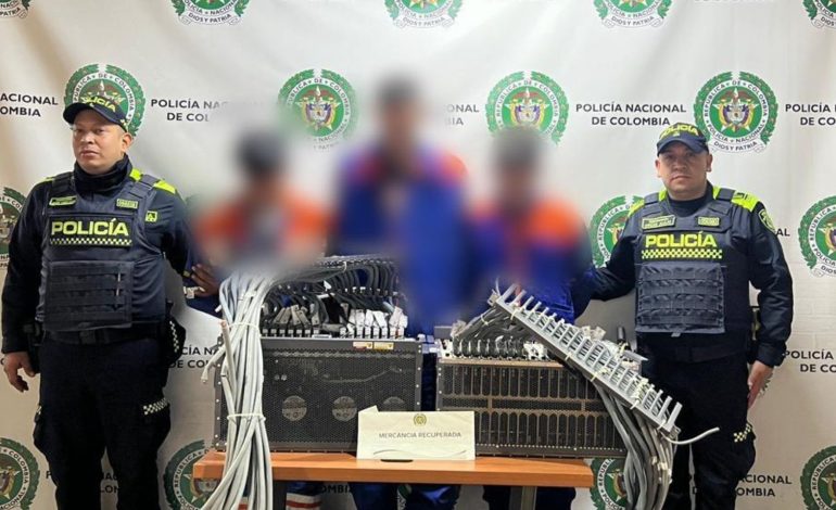  Cae la red que robaba cables y cajas a ETB

 – En un click