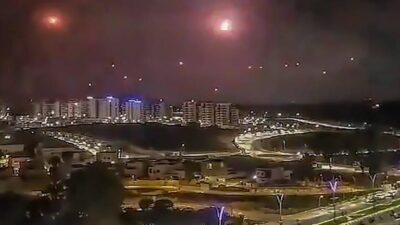 Irán explota de nuevo: la crisis económica y la represión exponen la fragilidad del régimen

 – En un click