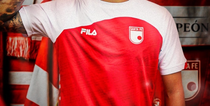  Santa Fe lo compró y ningún hincha le gustó: firmó por cuatro años

 – En un click
