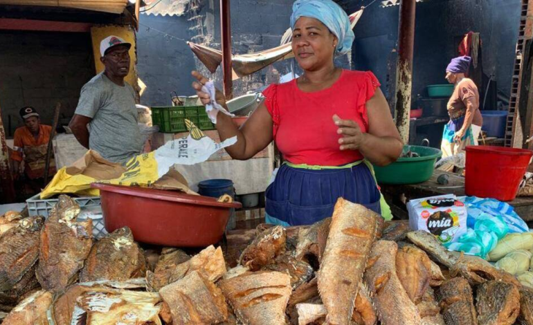  Alcaldía de Cartagena presentó la hoja de ruta para el traslado de Bazurto y transformar la zona en un distrito gastronómico y cultural: conoce el proyecto

 – En un click
