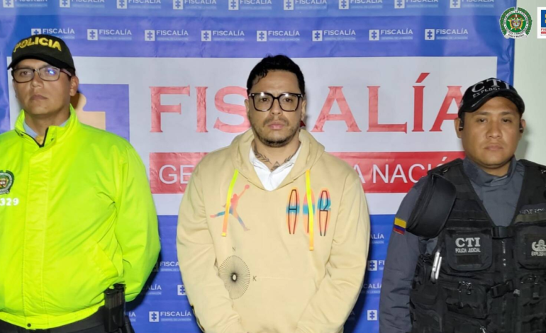  Gobierno evalúa suspender órdenes de aprehensión contra líderes de ‘Los Costeños’ en el marco de ‘Paz Urbana’: esto es lo que se sabe

 – En un click