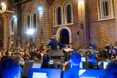 Música sacra marca inicio de Semana Santa en Pereira con concierto sinfónico en la catedral

 – En un click