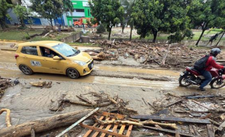  Barrios de laderas y barrancos en riesgo tras emergencias que dejaron un niño muerto en Manrique

 – En un click