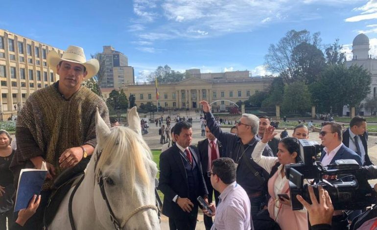  Alirio Barrera enfrenta una investigación en la Corte Suprema de Justicia por presunto abuso sexual

 – En un click