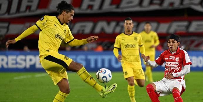  Santa Fe no pudo con Peñarol y empató en el debut de la Libertadores

 – En un click