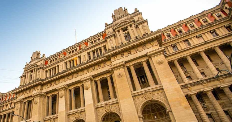 Tribunales argentinos inician el juicio de cero tras el escándalo de nulidad – 

 – En un click