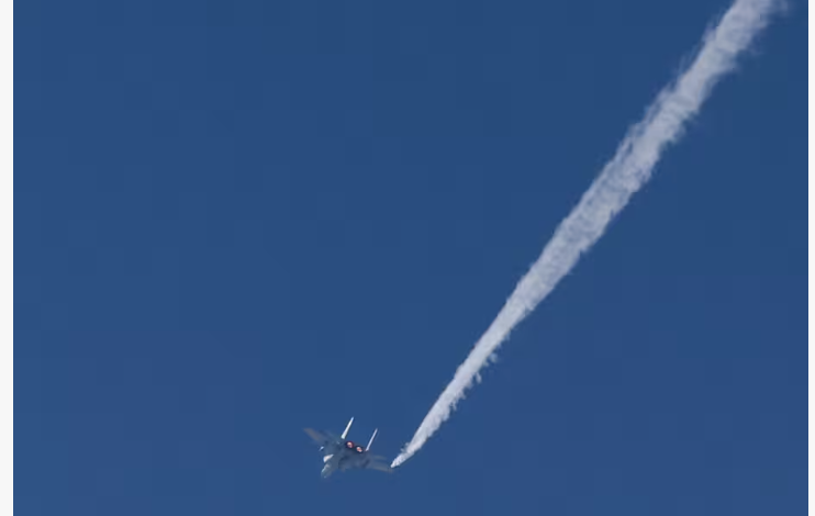 EE.UU. pierde otro avión en el Golfo, cerca del Estrecho de Ormuz, según informa el NYT – 

 – En un click